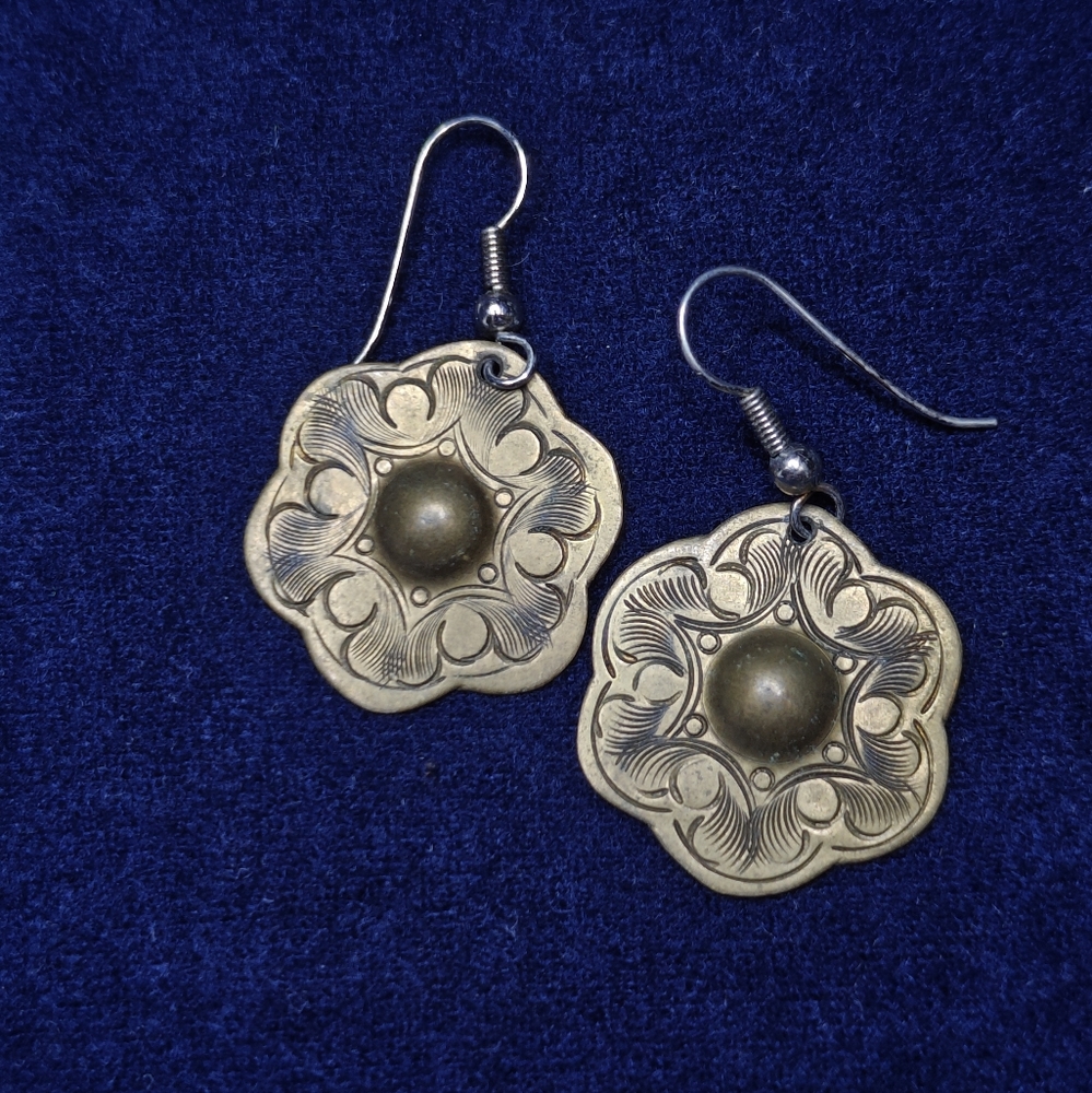 Vintage Medallion drop earrings. - Gold-tone